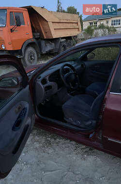 Седан Hyundai Lantra 1999 в 