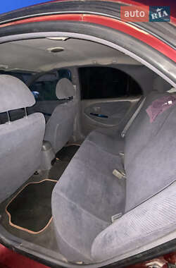 Седан Hyundai Lantra 1999 в 