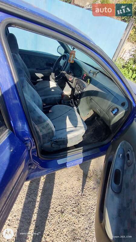 Седан Hyundai Lantra 1995 в 