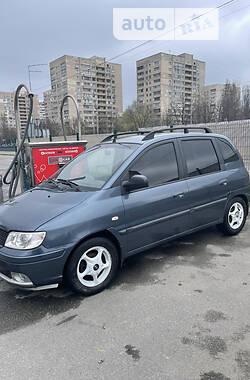 Минивэн Hyundai Matrix 2008 в 