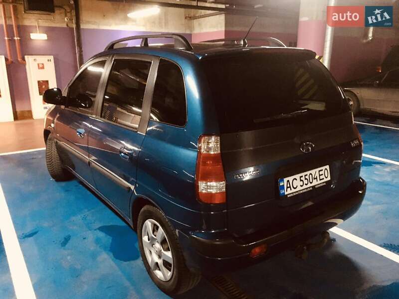 Универсал Hyundai Matrix 2008 в Луцке