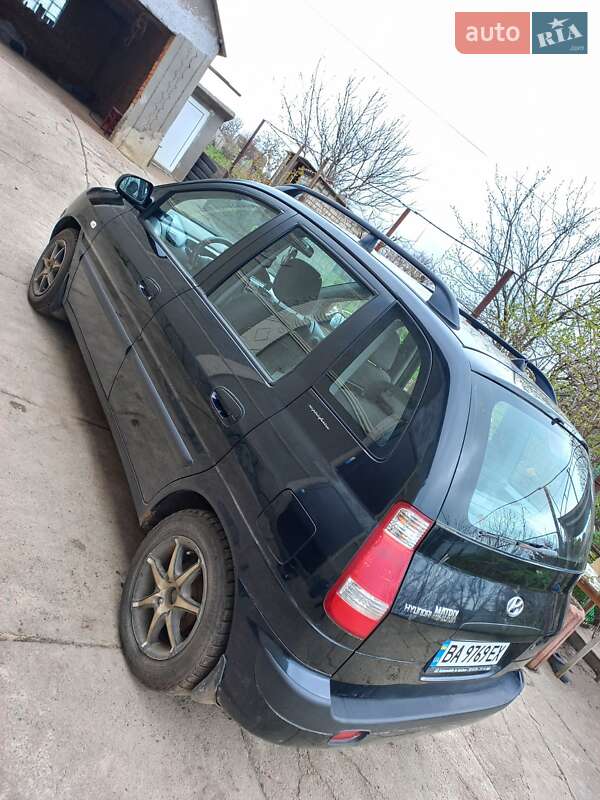 Минивэн Hyundai Matrix 2006 в Добровеличковке