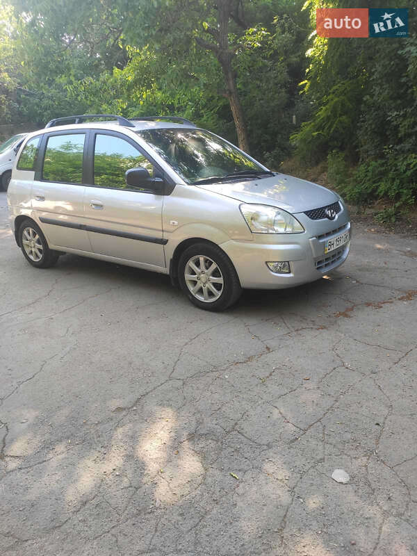 Минивэн Hyundai Matrix 2008 в Одессе