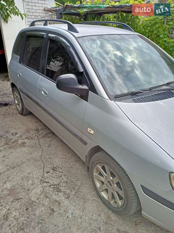 Мінівен Hyundai Matrix 2008 в Дніпрі
