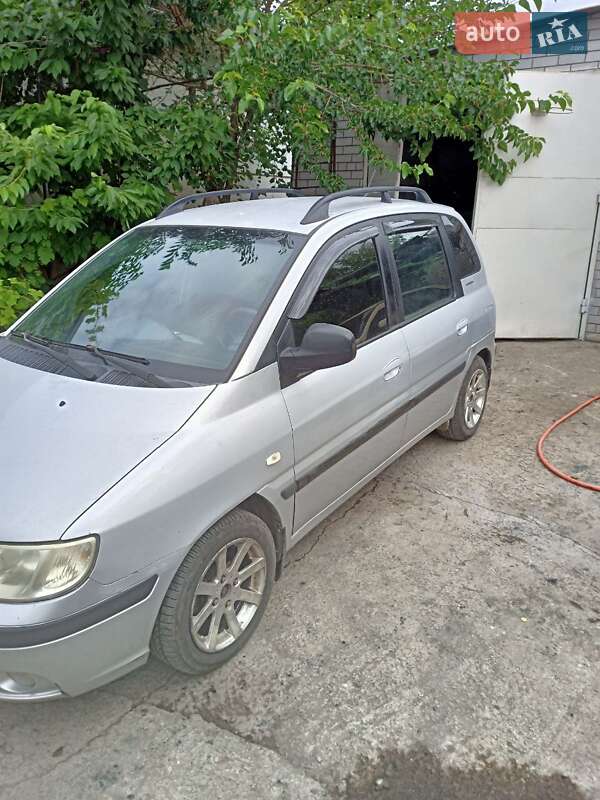 Мінівен Hyundai Matrix 2008 в Дніпрі