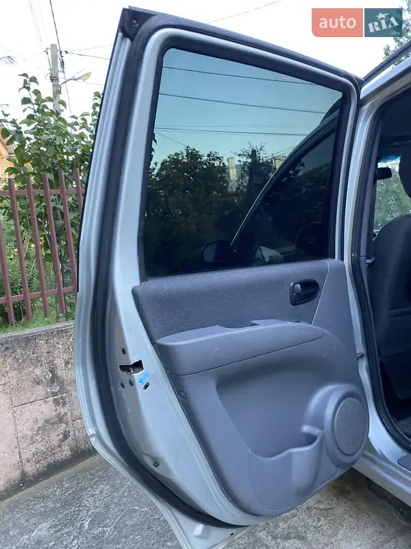 Hyundai Matrix 2007 VIN KMHPM81UP7U311934 фото оголошення 12 з 50
