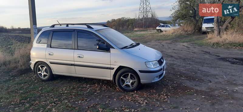 Минивэн Hyundai Matrix 2007 в Черновцах
