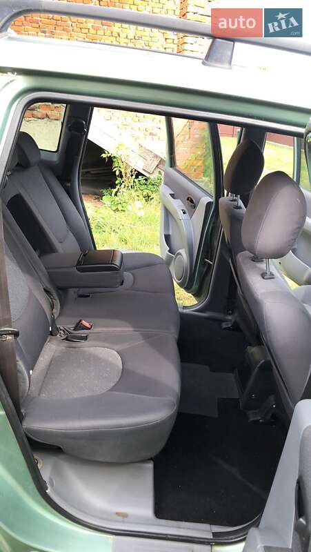 Минивэн Hyundai Matrix 2007 в Ивано-Франковске фото 3 Минивэн Hyundai Matrix 2007 в Ивано-Франковске