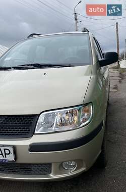 Минивэн Hyundai Matrix 2008 в 