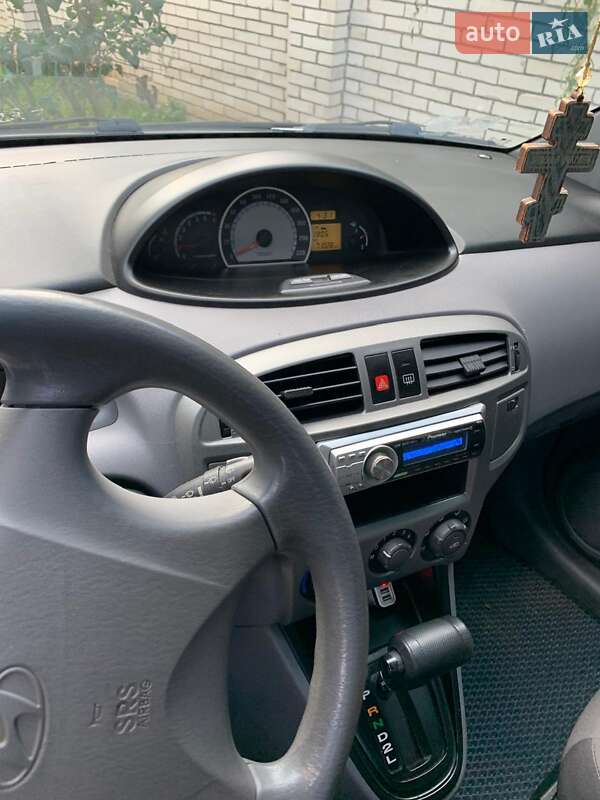 Минивэн Hyundai Matrix 2008 в Виннице