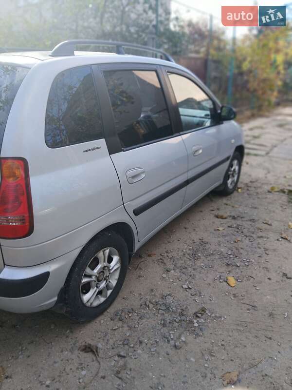 Минивэн Hyundai Matrix 2005 в Николаеве