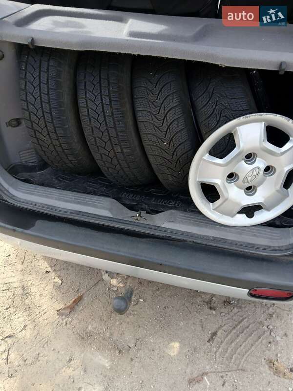 Минивэн Hyundai Matrix 2005 в Николаеве