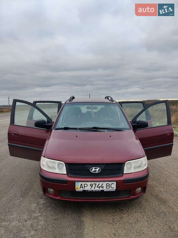 Минивэн Hyundai Matrix 2008 в Новониколаевке фото Минивэн Hyundai Matrix 2008 в Новониколаевке