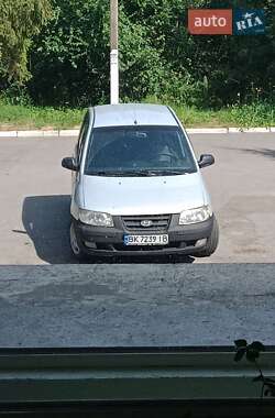 Минивэн Hyundai Matrix 2004 в Ровно