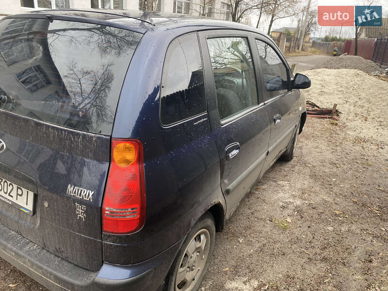 Минивэн Hyundai Matrix 2004 в Барышевке