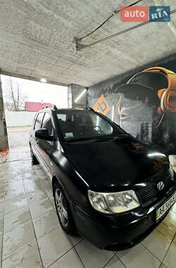 Минивэн Hyundai Matrix 2007 в 