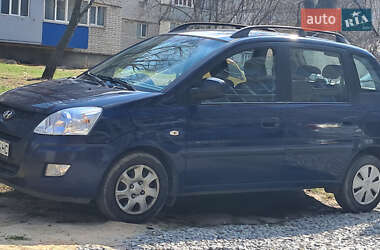 Минивэн Hyundai Matrix 2009 в 