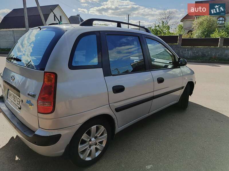 Минивэн Hyundai Matrix 2005 в Житомире