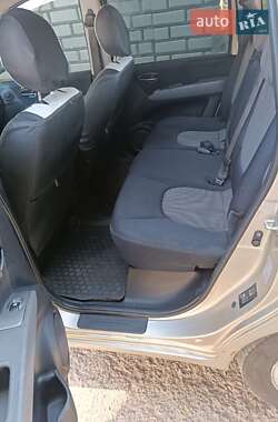 Минивэн Hyundai Matrix 2008 в 