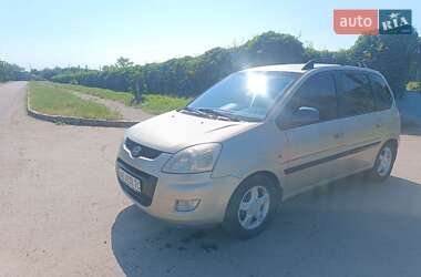 Минивэн Hyundai Matrix 2008 в 