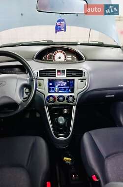Минивэн Hyundai Matrix 2007 в 