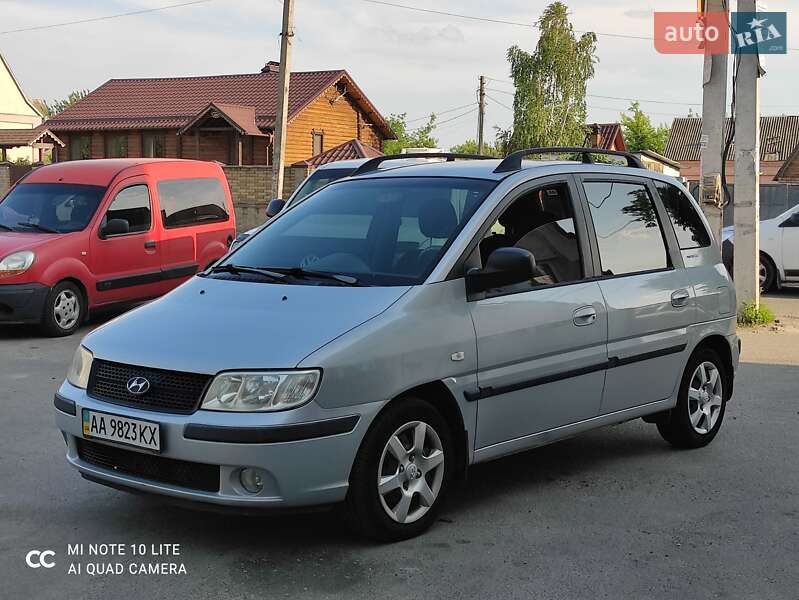 Минивэн Hyundai Matrix 2008 в Киеве