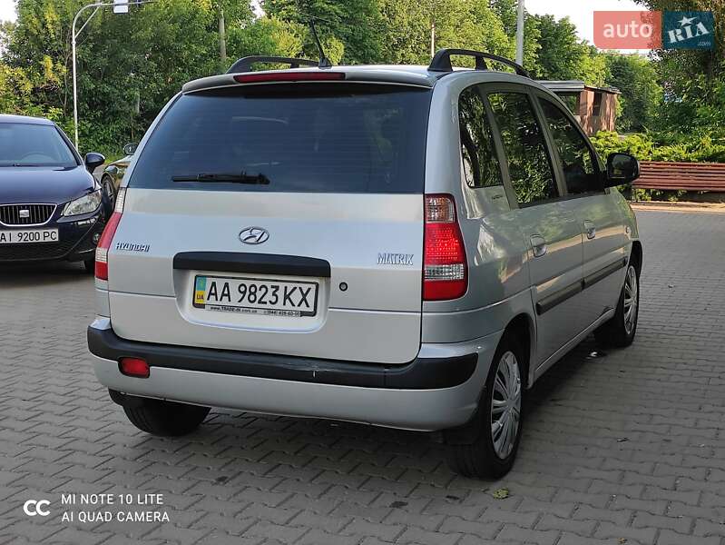 Минивэн Hyundai Matrix 2008 в Киеве