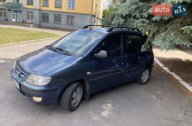 Минивэн Hyundai Matrix 2001 в 