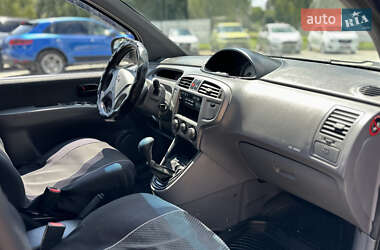 Минивэн Hyundai Matrix 2005 в 