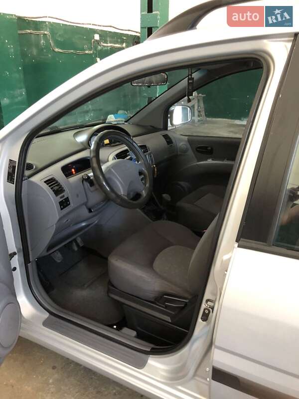 Минивэн Hyundai Matrix 2008 в Одессе