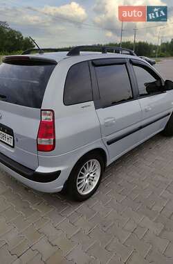 Минивэн Hyundai Matrix 2008 в 