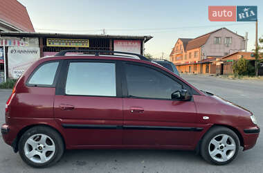 Минивэн Hyundai Matrix 2002 в 