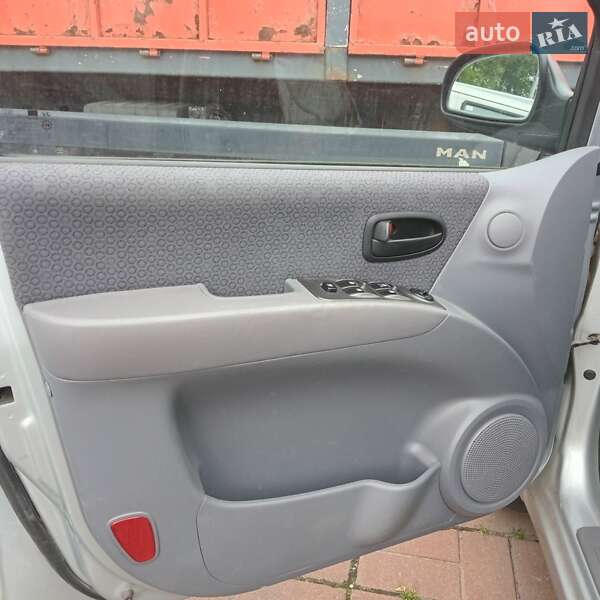 Хэтчбек Hyundai Matrix 2006 в Киеве