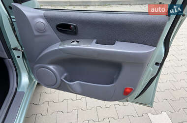 Минивэн Hyundai Matrix 2004 в 