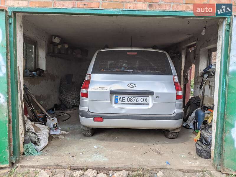 Минивэн Hyundai Matrix 2006 в Богодухове