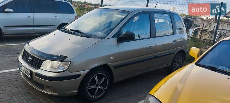 Минивэн Hyundai Matrix 2007 в Черноморске