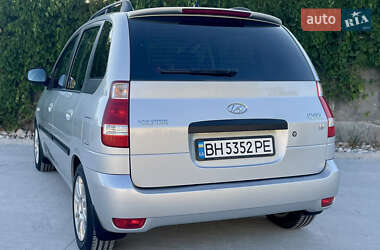 Мінівен Hyundai Matrix 2010 в 