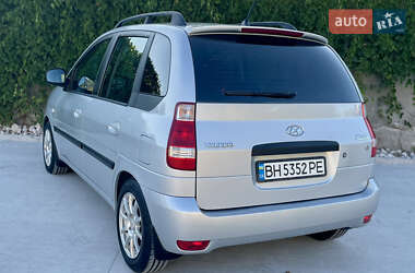 Мінівен Hyundai Matrix 2010 в 