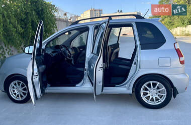 Мінівен Hyundai Matrix 2010 в 
