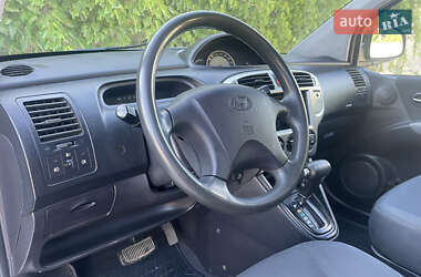 Мінівен Hyundai Matrix 2010 в 