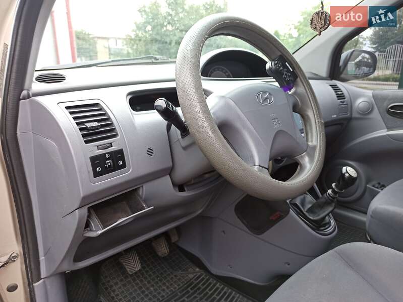 Минивэн Hyundai Matrix 2005 в Днепре