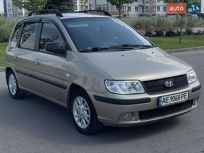Мінівен Hyundai Matrix 2006 в Дніпрі