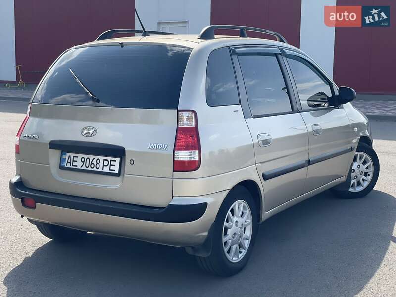 Мінівен Hyundai Matrix 2006 в Дніпрі