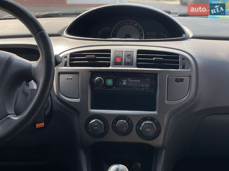 Мінівен Hyundai Matrix 2006 в Дніпрі
