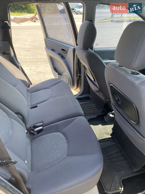 Минивэн Hyundai Matrix 2003 в Тернополе