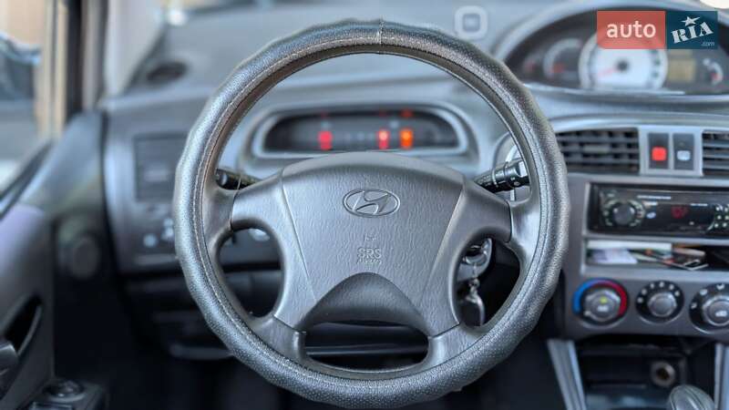 Минивэн Hyundai Matrix 2002 в Одессе