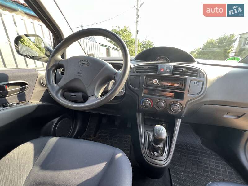 Минивэн Hyundai Matrix 2008 в Котельве