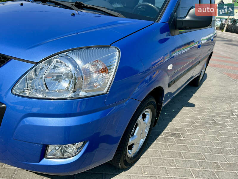 Минивэн Hyundai Matrix 2010 в Белой Церкви