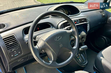 Минивэн Hyundai Matrix 2010 в 