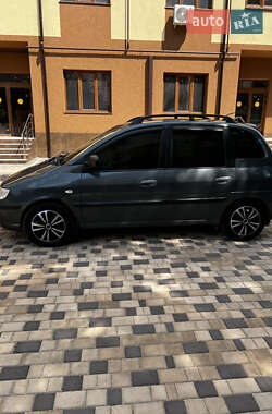 Минивэн Hyundai Matrix 2008 в 